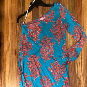 One shoulder fitted Lilly dress